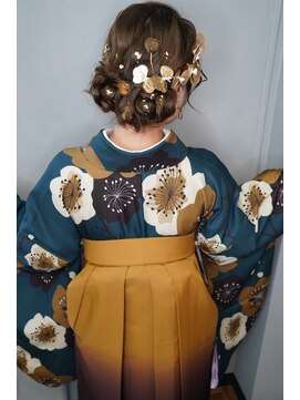 ドッツ(Dots.) 『Dots.』卒業式ヘアセット・メイク・着付け