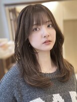 ジョエミバイアンアミ(joemi by Un ami)&nbsp;★くびレイヤーエモージュ小顔レイヤーロンググレーベージュ