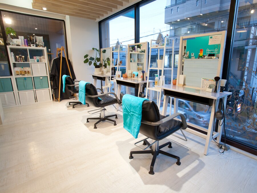 BREEZE HAIR DESIGNの店内写真