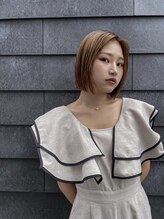 ルィーズ(Lui:z) 切りっぱなしボブ× ハニーベージュ