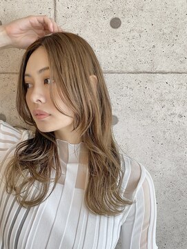 ラティ(Ratie) "Ratie"ゆるふわミディアム【久屋大通/栄】