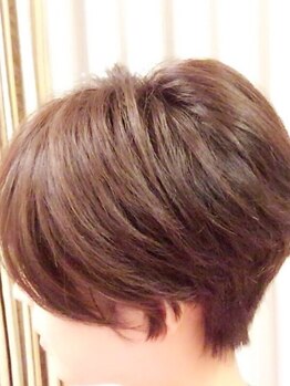 ハイタッチ(HITCH hair design)の写真/どこから見ても美しいシルエット。一人一人に合わせたショートヘアで、あなたの魅力を最大限に引き出す。