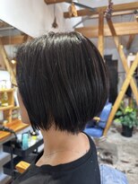 クア(qua)&nbsp;【まとまり×ショートヘア】