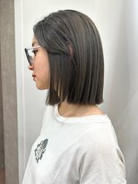 ガーデンヨコハマ(GARDEN YOKOHAMA) オリーブグレージュミディアム切りっぱなし外ハネボブイメチェン