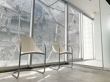 ヒール 銀座(heel)の雰囲気（広々とした店内［髪質改善トリートメント/韓国/レイヤーカット］）