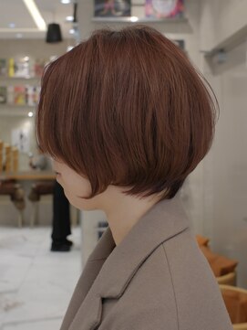 ピークアブー 原宿ハラカド(PEEK-A-BOO) くせ毛多毛暖色絶壁解消くびれ丸みショートボブ30代40代