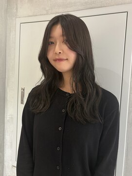 ヨーク(YOKE) 【YOKE】アッシュオリーブグレージュレイヤーロング顔周りカット