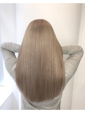 イーチ 吉祥寺(EACH) 【前川南】ハイトーン艶ロング