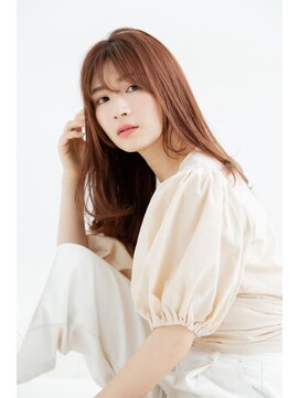 ストレート×顔まわりレイヤー