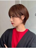 大人可愛いショートスタイル◎暖色カラーで柔らかく