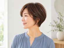 乾かすだけでまとまりやすい、似合わせショート・ボブ。