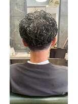 アルフレッド 瑞穂店(alfRed)&nbsp;ハイライト×スパイラルパーマ/瑞穂区/メンズサロン/イケオジ