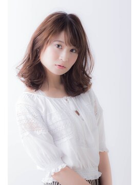 ジャン クロード ビギン 横浜ベイクオーター店(JEAN CLAUDE BIGUINE) 外ハネふんわりミディアム