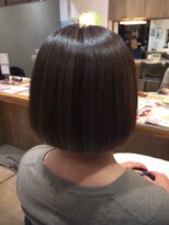 ネオリーブニコ 大井町店(Neolive Nico) 切りっぱなしボブ　ハイライト　アッシュグレージュ