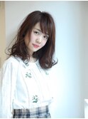 セミロングスタイル
