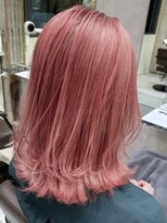 トルネード(TORNADO)&nbsp;コーラルピンクベージュソフトウルフカット　ウルフレイヤー