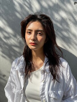 リベルタ(liberta) 秋冬ウルフ/ロングレイヤー◎かきあげバング［liberta/植松