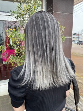 アース コアフュールボーテ 長野駅前店(EARTH coiffure beaute) ホワイトグレージュグラデーション韓国