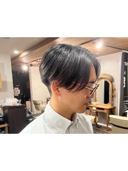 有名店出身実力派スタイリストが在籍★顔回りまでこだわった丁寧なカットで小顔に＊