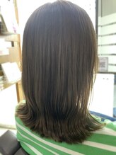 クラルス(CLARUS)&nbsp;艶オリーブ&外ハネミディアムボブ★