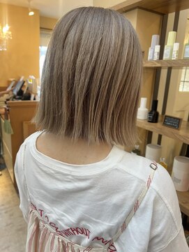 ルシュカイチマルニ(Rasca102) Rasca◆ボブ/ハイトーンカラー/透明感カラー