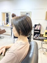 アキコ(AKIko)&nbsp;ふんわり丸みショート、年齢を重ねるたびに美しく♪