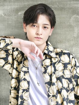 ブルーダー(Bruder)の写真/乾燥しやすいこの時期にオススメ！頭皮環境を整え、髪の内部から潤いのある艶やかで健康的な美髪に☆