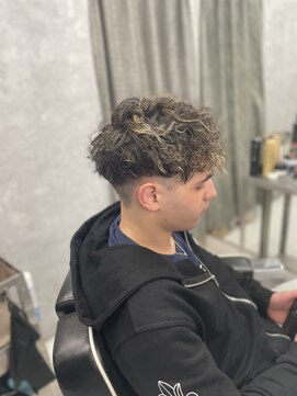 リプレイ 草津店(RIPLAY) ニュアンスパーマ/韓国マッシュ/スパイキーショート/MEN'S