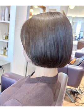 コワファースト  させぼ五番街店(COIFF1RST) ミニボブ×透明感color