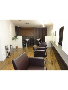 【メンズ専門サロン！】≪月曜日も営業中◎≫「理容室では満足できない…」というメンズの為のサロン！