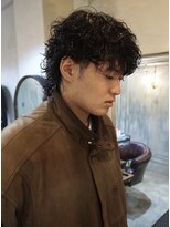 クイン(qin)&nbsp;波巻きマッシュウルフパーマ