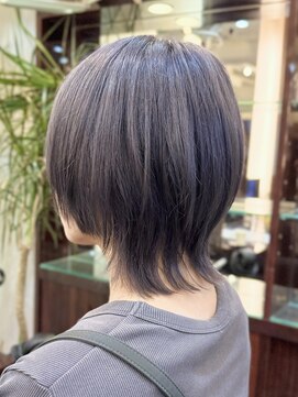 キャラ 池袋本店(CHARA) ダブルカラーハイトーン◎ショートウルフボブレイヤー【池袋】