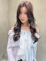 ロイド(Lloyd)&nbsp;【Lloyd 大宮】大人センターパート×ロングウェーブヘア