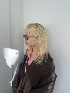 ブリーチ履歴にウェーブパーマ