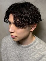ディスイズバーバーサード(THIS IS BARBER 3rd)&nbsp;メンズカット 波巻きパーマ ツーブロック ツイスパ 刈り上げ