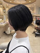 アッシュ 仙川店(Ash) 大人可愛い30代40代50代前下がりショートボブ丸みショートひし形