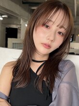 キノ(kino)&nbsp;レイヤーカット顔周りグレージュブラウン前髪カット