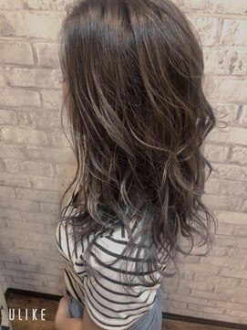 ミュー(m) バレイヤージュ