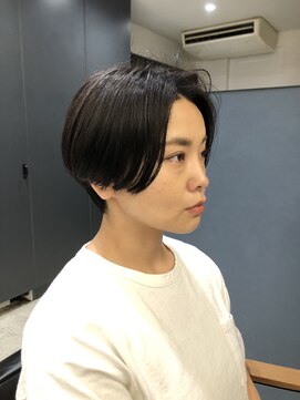 ヒュッゲ ヘアーワークス(hygge hair works) ハンサムショート