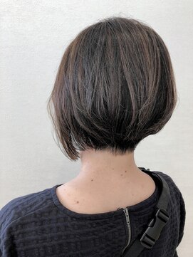 ルクール 東三条店(Le Coeur) 前下がりボブ/ハイライト/アッシュブラック/30代/40代