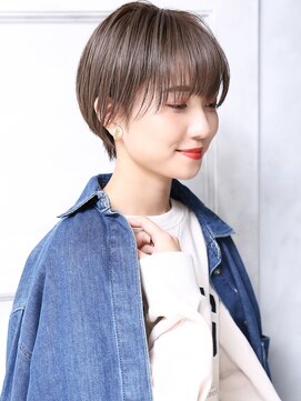 クラッチ 博多(CLUTCH) 大人可愛い小顔ショコラアッシュ横顔美人くびれショートA7