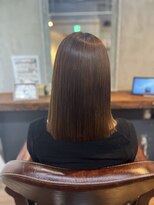 スローネ(THRONE)&nbsp;縮毛矯正で艶髪／20代30代40代／新宿