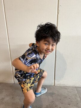 ルーツ ヘア デザイン(roots hair design) 西区新町美容室★roots★キッズパーマ