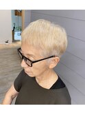 ケアブリーチ　70代　脱白髪染め　から2ヶ月