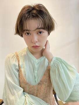 シーカ ニカイ(siika NIKAI) ふんわりショートスタイル