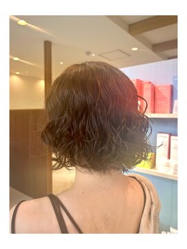 シーバイリリア(siie by LILIA) ふわふわパーマ×ボブ