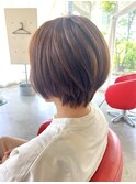 “ショートボブ”
