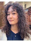 海外風ハードパーマロングパーマ