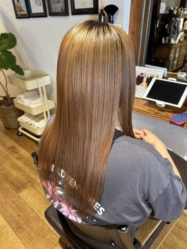 トモリヘアルーム (tomori Hair room) ネオメテオストレート 美髪ロングヘア