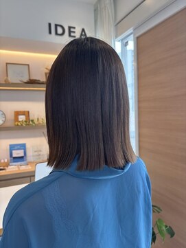 イデア 柏たなか店(IDEA) 切りっぱなし艶髪ストレート